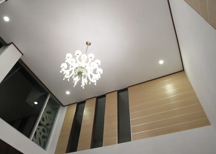 The Rgn City Lodge